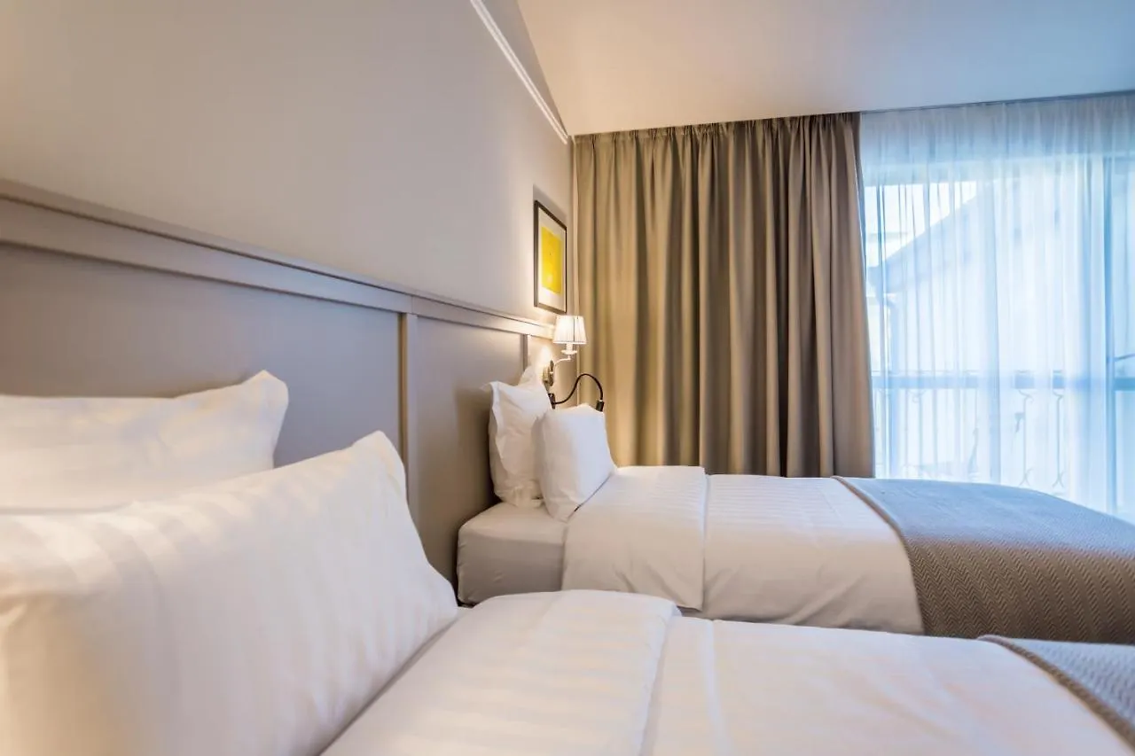 Hotel Residence Promenade Burgas 5*,