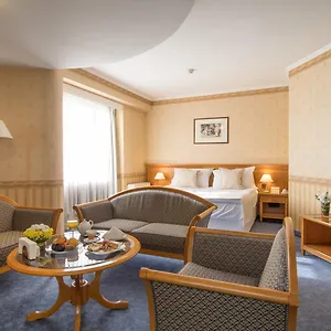 **** Hotel Downtown - Location In The Heart Of Bulgarien